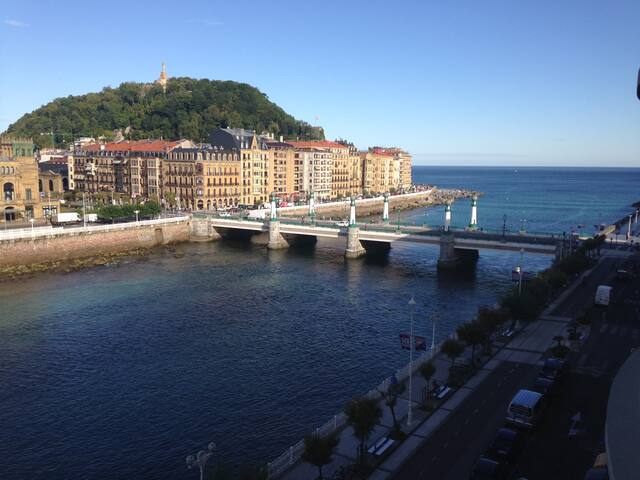 Urumea Bellevue, great views License ESS01550 gallery image 4