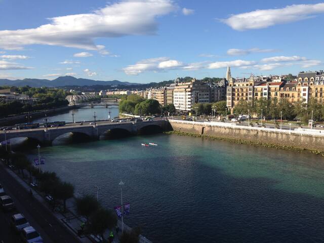 Urumea Bellevue, great views License ESS01550 gallery image 5