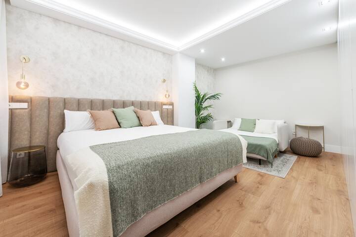 Modern Boho Chic Haven – Chueca gallery image 5