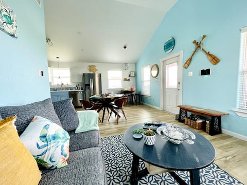Popular Airbnb listing: Homelike beach house in Surfside Beach
