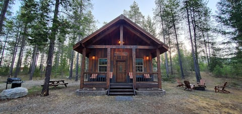 Popular Airbnb listing: Bowman Cabin in Coram