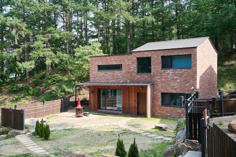 Joojusong Arae House #Forest Healing #Private Pension #Dog Accompanied #Solitary Barbecue #Solitary