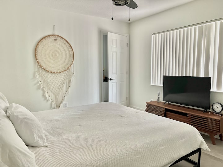 საძინებელი 4