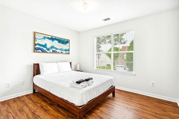 Sipërfaqet e dhomës së gjumit "King" A