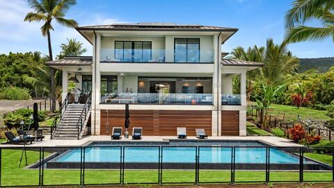 Oceanfront Retreat, Private Pool