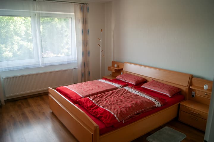 غرفة نوم سرير مزدوج 180 × 200