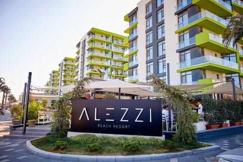 Color Studio 126 in Alezzi-Pools