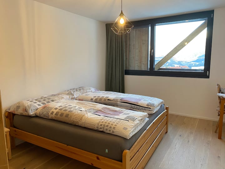 Schlafzimmer 2