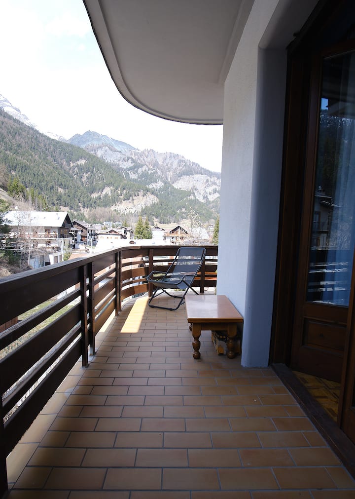 Ruim Appartement Met Twee Slaapkamers - Cesana Torinese