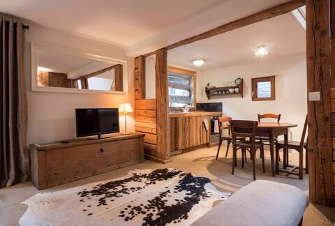 Barn 2+2 bed - Walk to lifts.