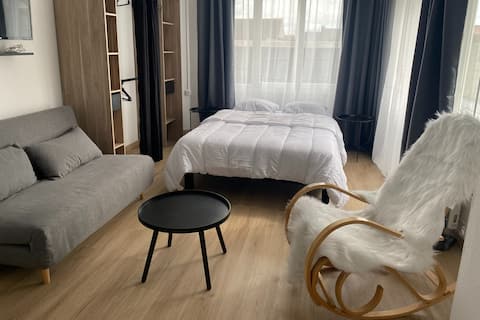 Successful Airbnb property: Charming studio 50 m from the beach in Bray Dunes