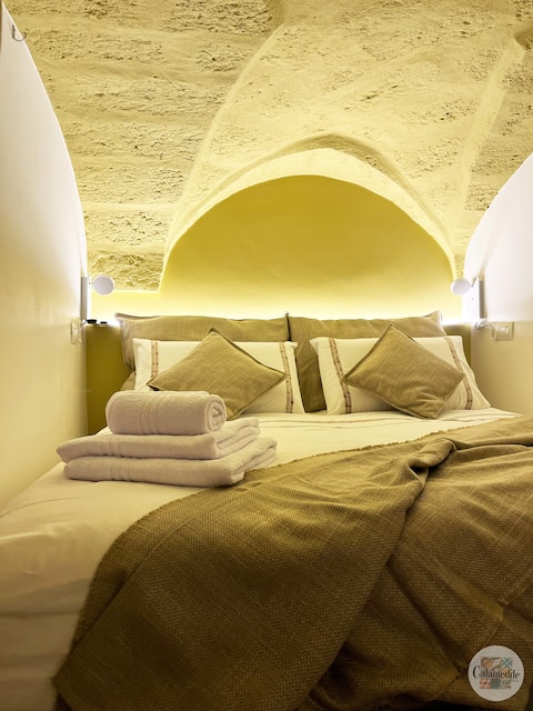Airbnb con migliori performance: Calamedde Guest House - Steps from Zoo and Sea a Fasano