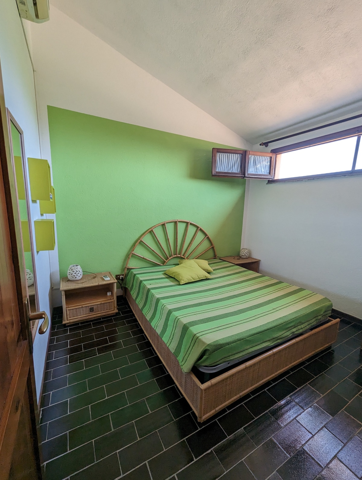 غرفة النوم 2