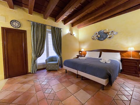 Top Airbnb: [100mt ARENA-v.MAZZINI] The Secret House of Lella a Verona