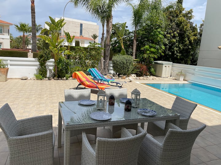 Протарас Fig Tree Bay