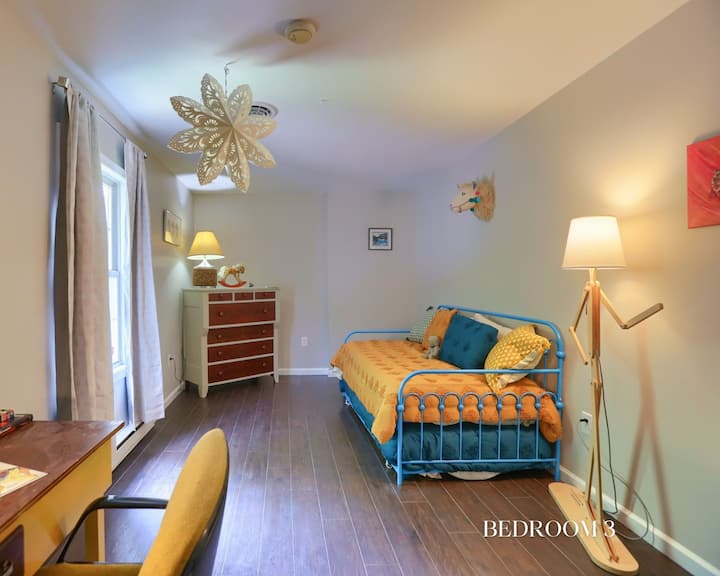 Спалня 3