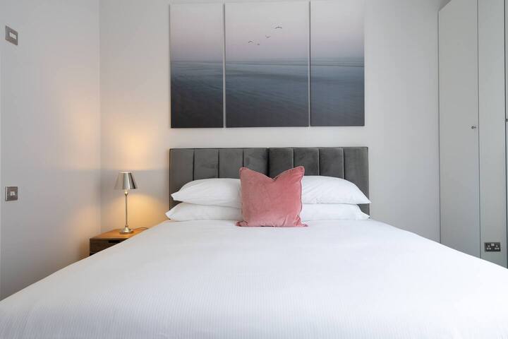 Luxury Nests – Old Town 1 gallery image 3