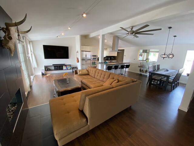 Amazing Views – Canyon Home