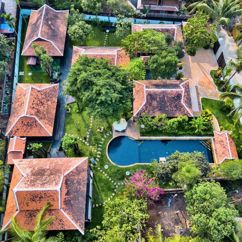 Sok Villa: Huge Lux Property - Entire to Yourself!