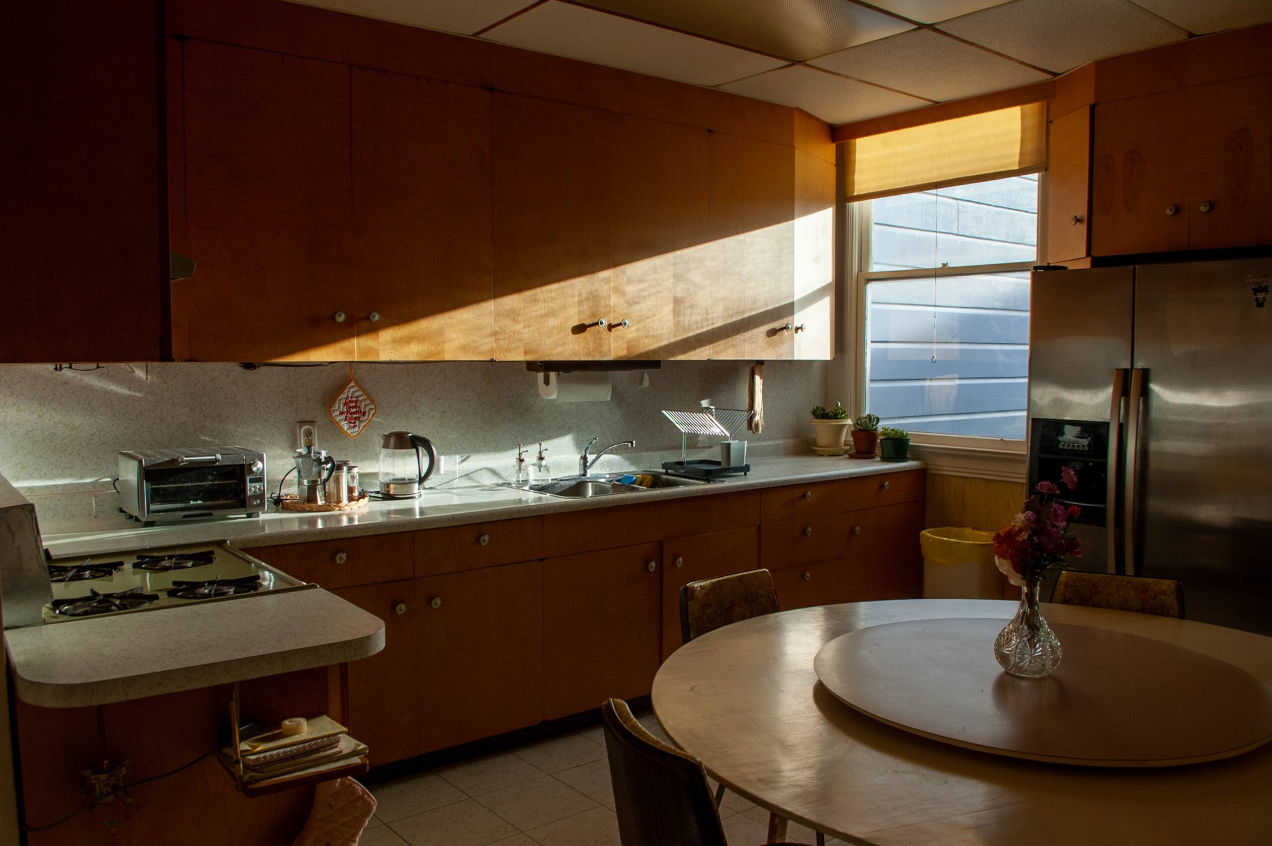 Home in San Francisco · ★4.86 · 2 bedrooms · 2 beds · 1 bath - Image 4