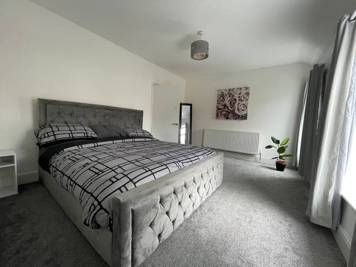 غرفة النوم 1