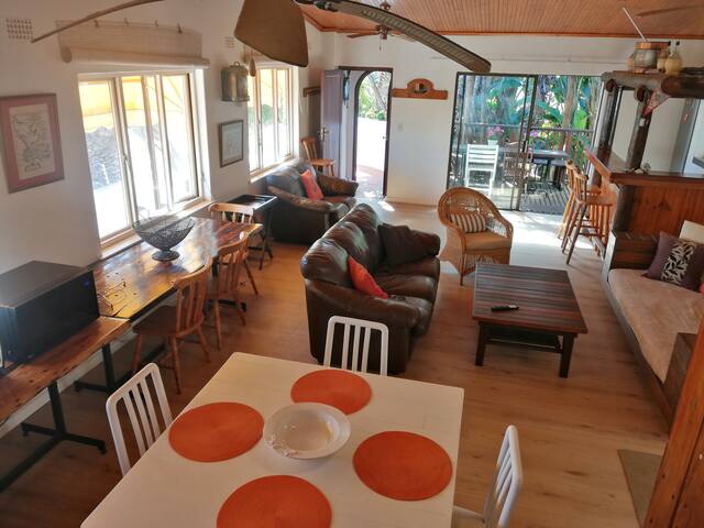 Spacious & Peaceful Seaside Self-catering Unit