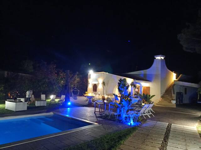 villa singola con piscina gallery image 2