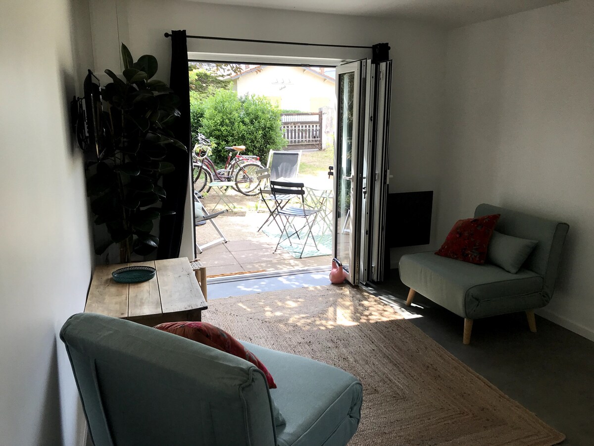 Popular Airbnb listing: Le Petit Pavillon (all seasons 2 to 4 people) in Pornichet