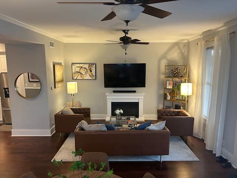 Popular Airbnb listing: Southtown. At Saint Mary’s full renovation 1900 in Lavaca