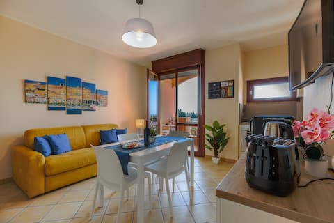 Top Airbnb: Apartment sea view Poetto 2 balcony wi-fi Parking a Quartu Sant'elena