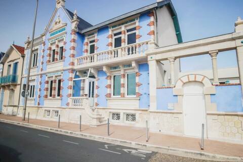Family house by the seaside