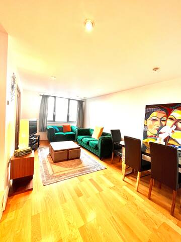 Super Modern Apartment, London gallery image 4
