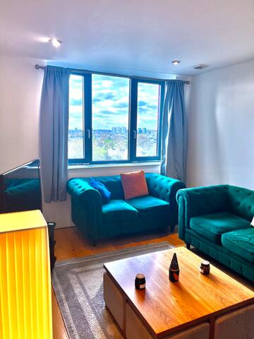 Super Modern Apartment, London gallery image 2