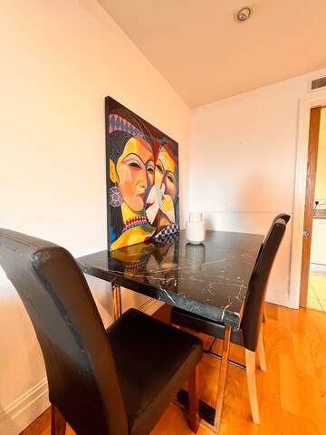 Super Modern Apartment, London gallery image 5