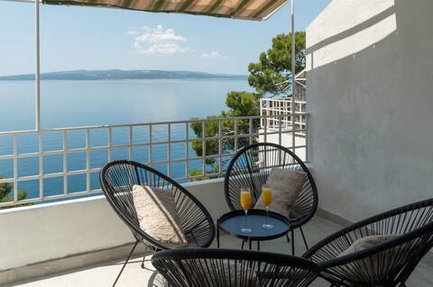 Stunning view - Ocean front apartment 1