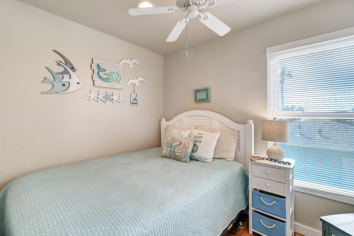 Spálňa pre hostí s 2 manželskými posteľami 