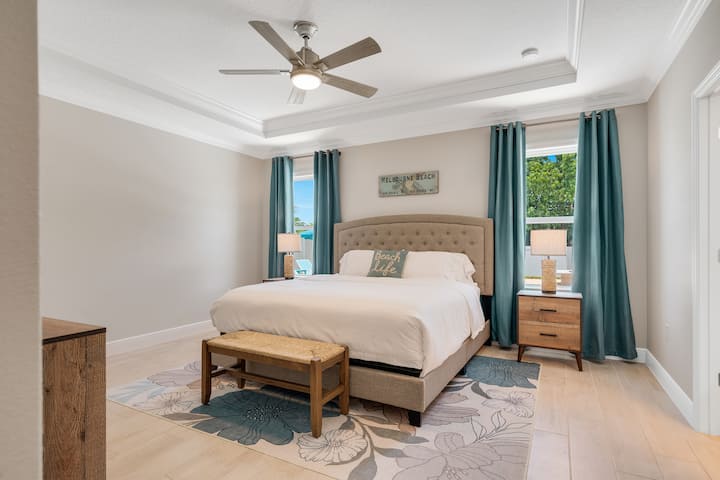 主卧（加大双人床）