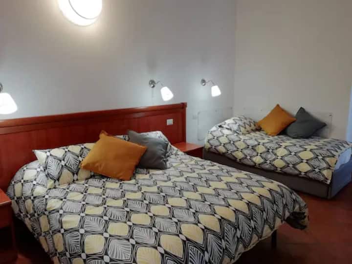 Dhomë gjumi 1