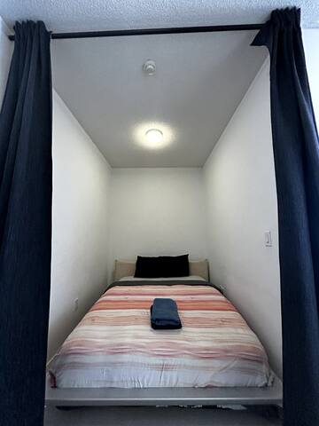 High floor condo with 2 queen beds gallery image 5