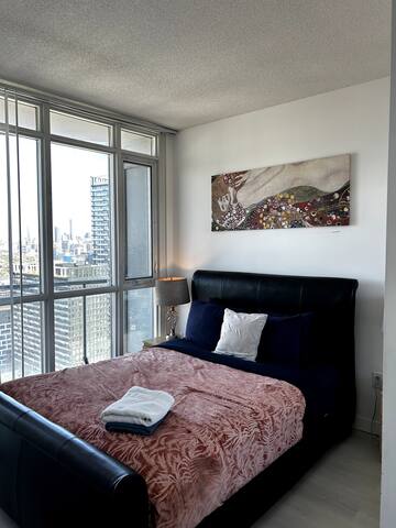 High floor condo with 2 queen beds gallery image 2