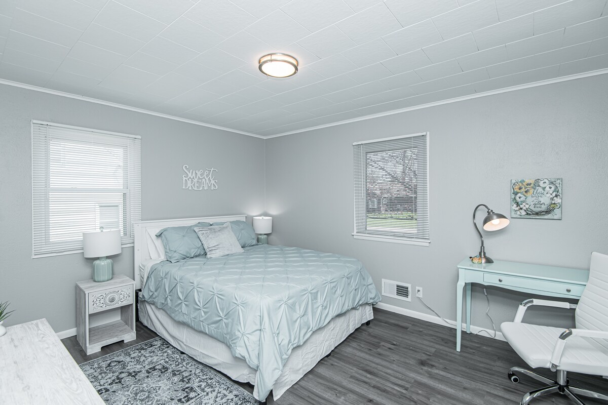 专用工作空间以及500mgb的无线网络，可远程办公。 