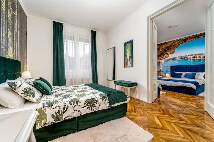 Le camere da letto verdi e blu sono collegate 