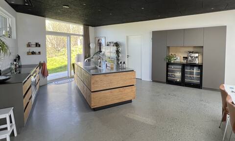 Large luxury house close to the beach in Klitmøller