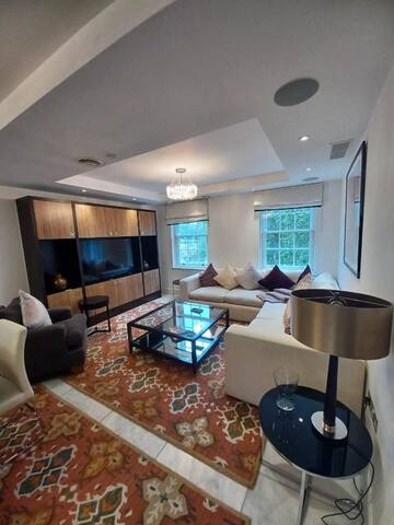 3 Bedroom Apartment Close To Buckingham Palace gallery image 3