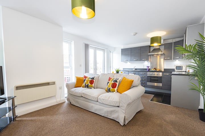 Flats to rent chorlton cheap