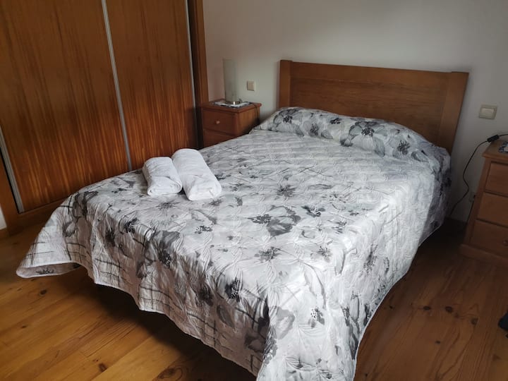 Dhomë gjumi 4