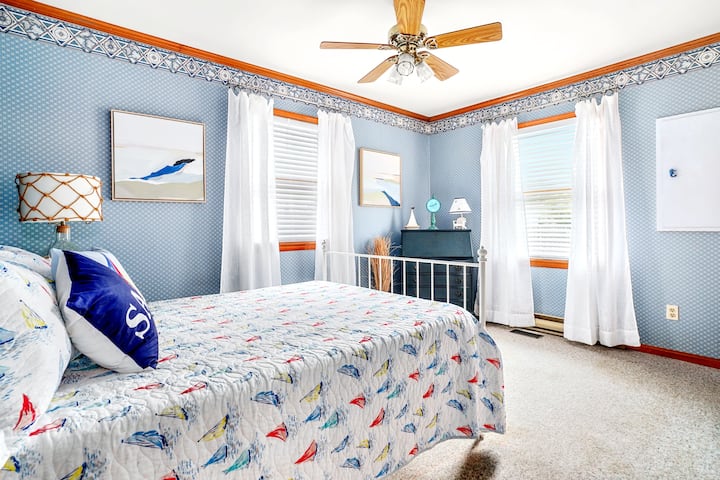 ห้องนอน 2 เตียงเต็มรูปแบบ