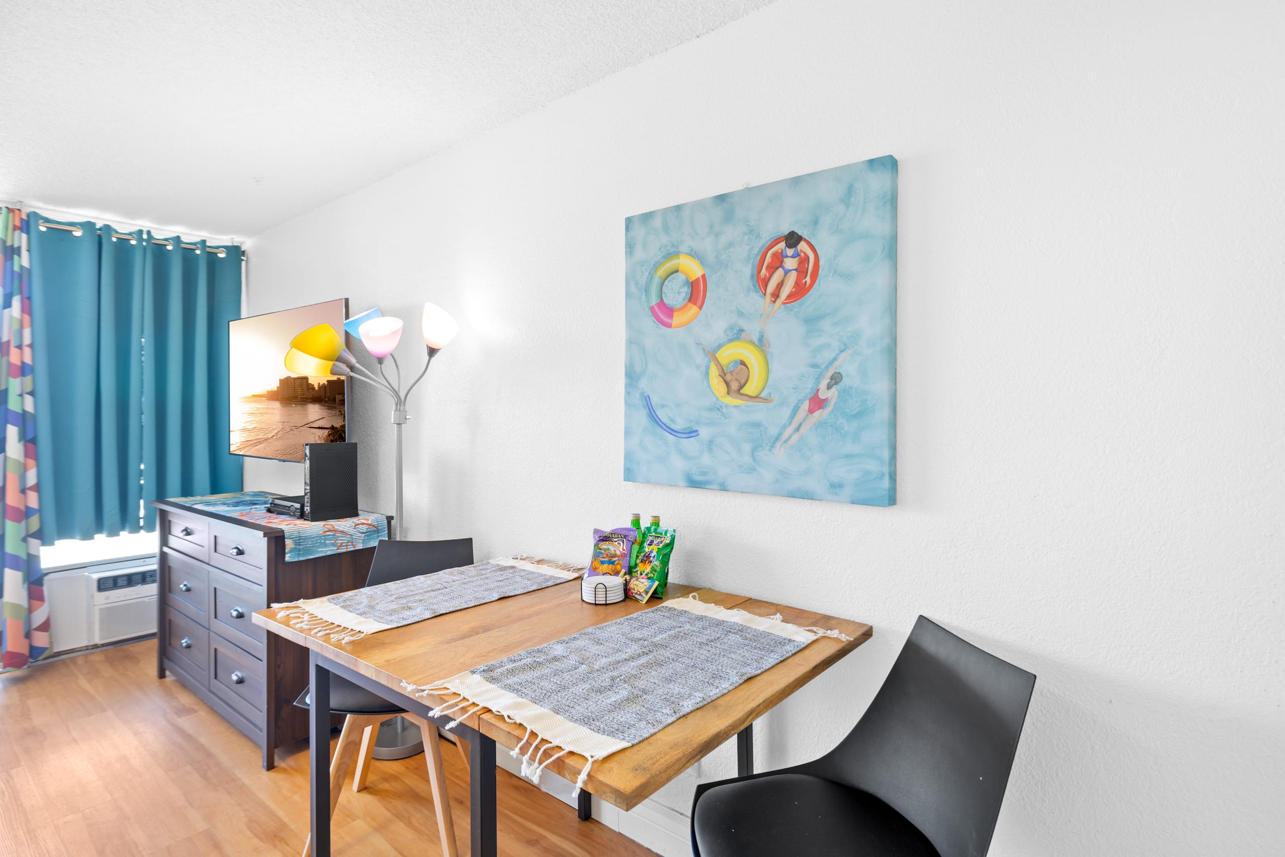 *29th Flr Cozy Studio in the Heart of Waikiki - Image 6