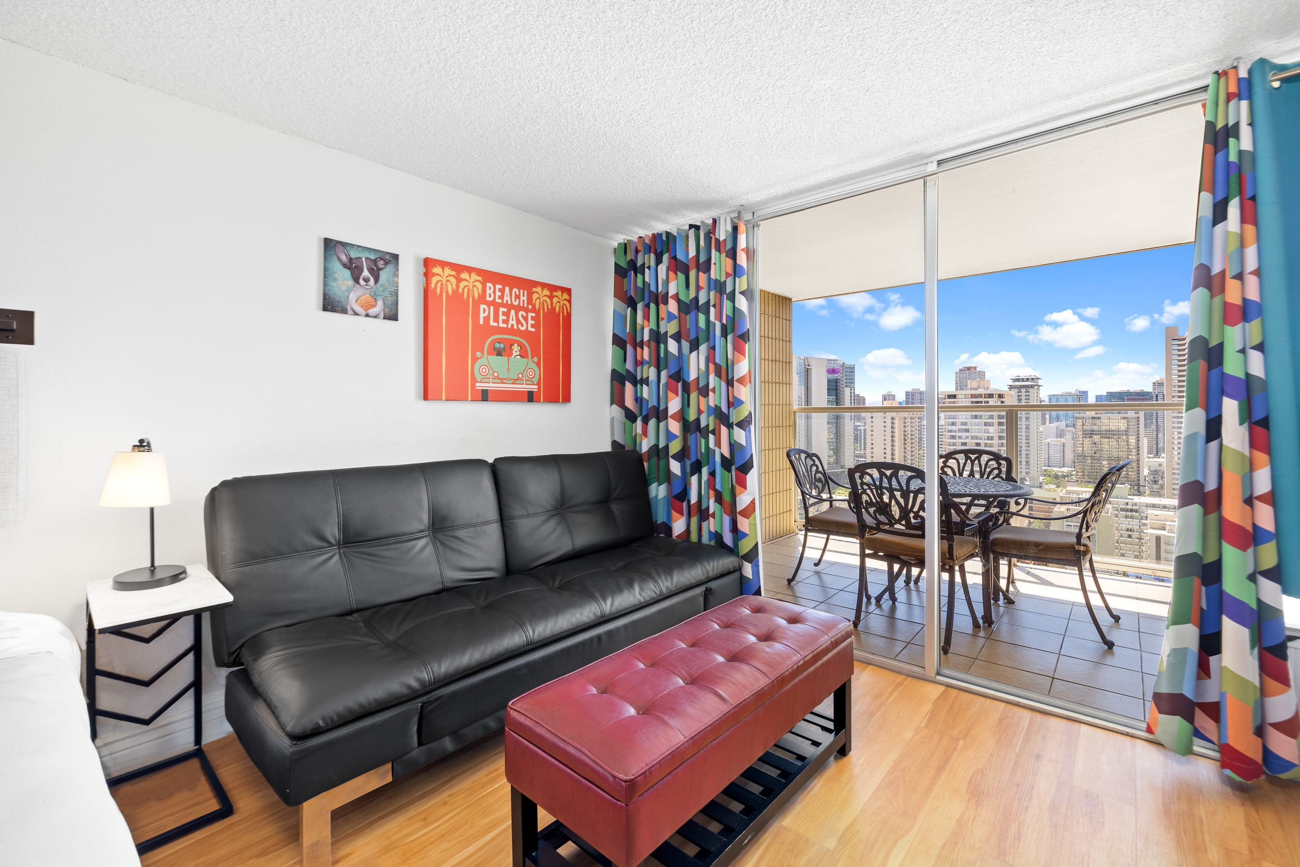 *29th Flr Cozy Studio in the Heart of Waikiki - Image 3