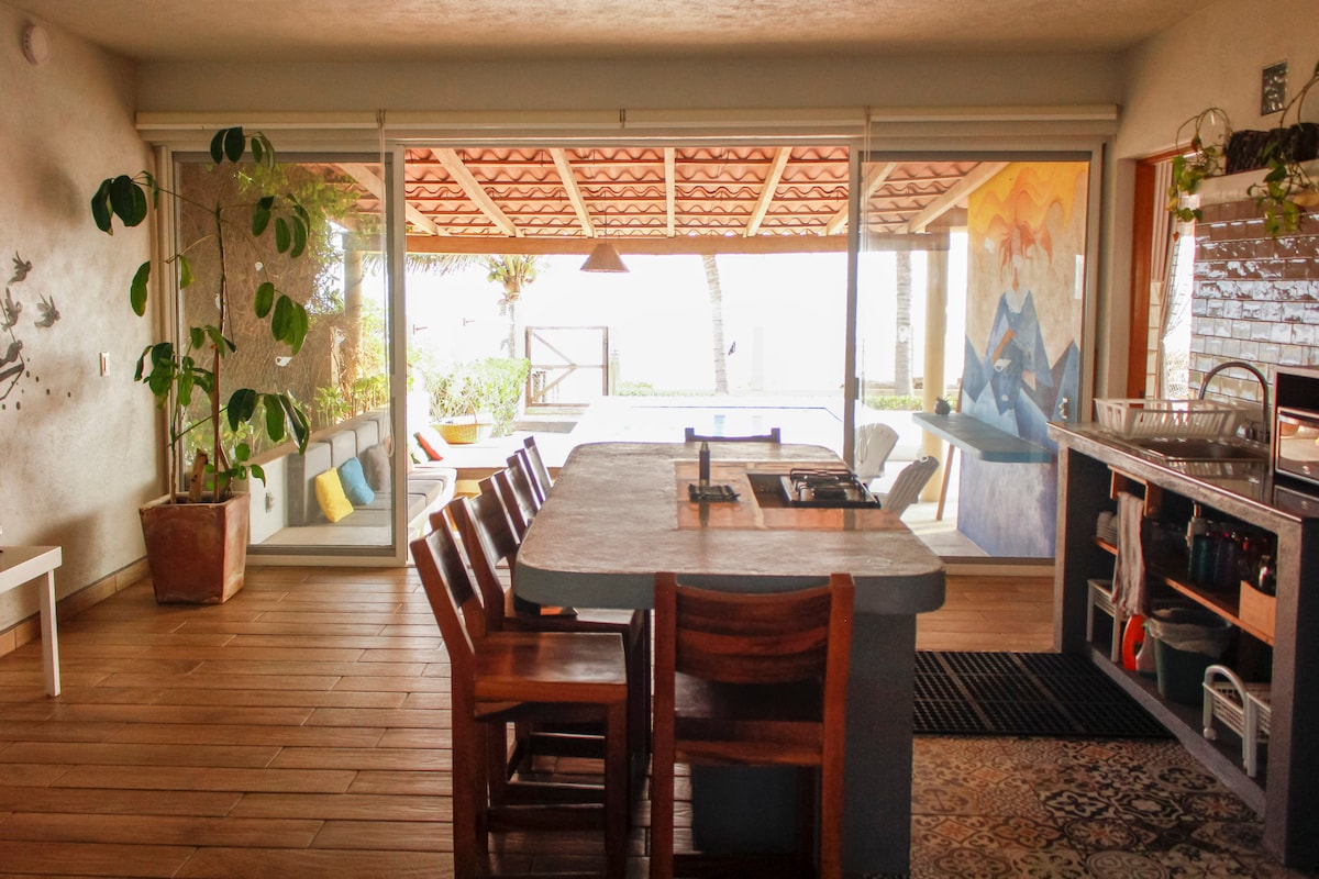 Top Airbnb: Casa Flor De Coco • Total Privacy on Playa Blanca (beach) in El Coacoyul